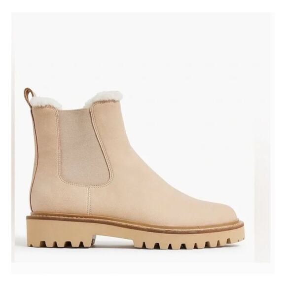 J. Crew Synthetic Upper Lug-Sole Chelsea Boots Round Toe Natural Size 9.5 NWOB - Picture 2 of 12